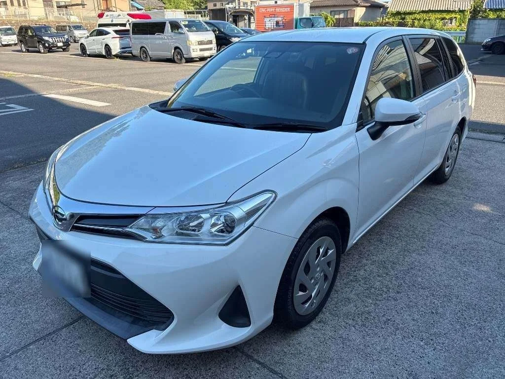Toyota Corolla Fielder NRE161G 2018
